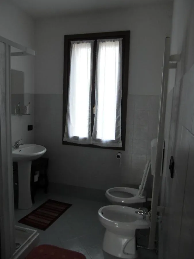 Casa D'Oro Rooms Mestre 5*,  Italien
